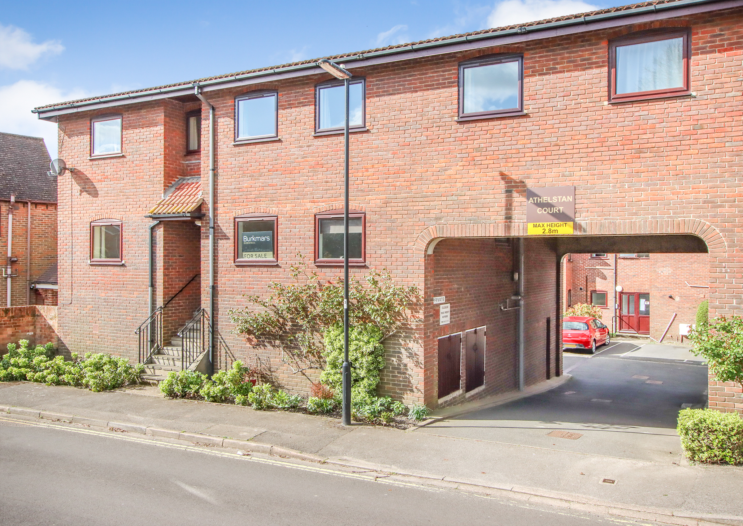 Lymington | Burkmars